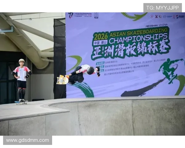 北京攀岩队在世界滑板锦标赛中以67分稳居积分榜首位